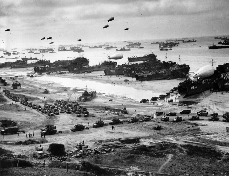 Omaha Beach no final de junho de 1944